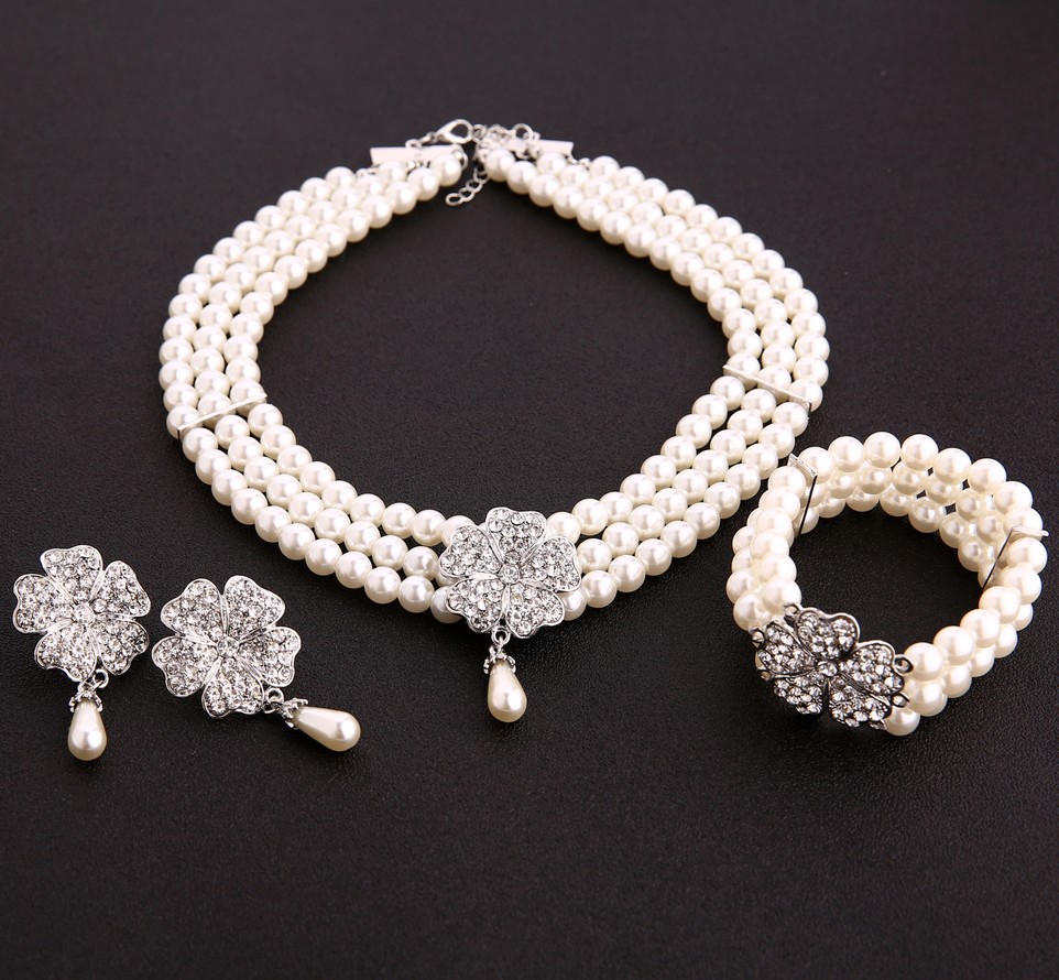 Women'S Accessories In The 1950S - Костюм Одри Хепберн на завтрак в