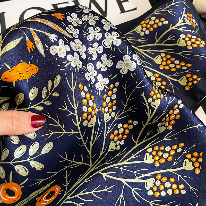 Модный шелковый квадратный пла – обзор и цена Silk Scarf Square